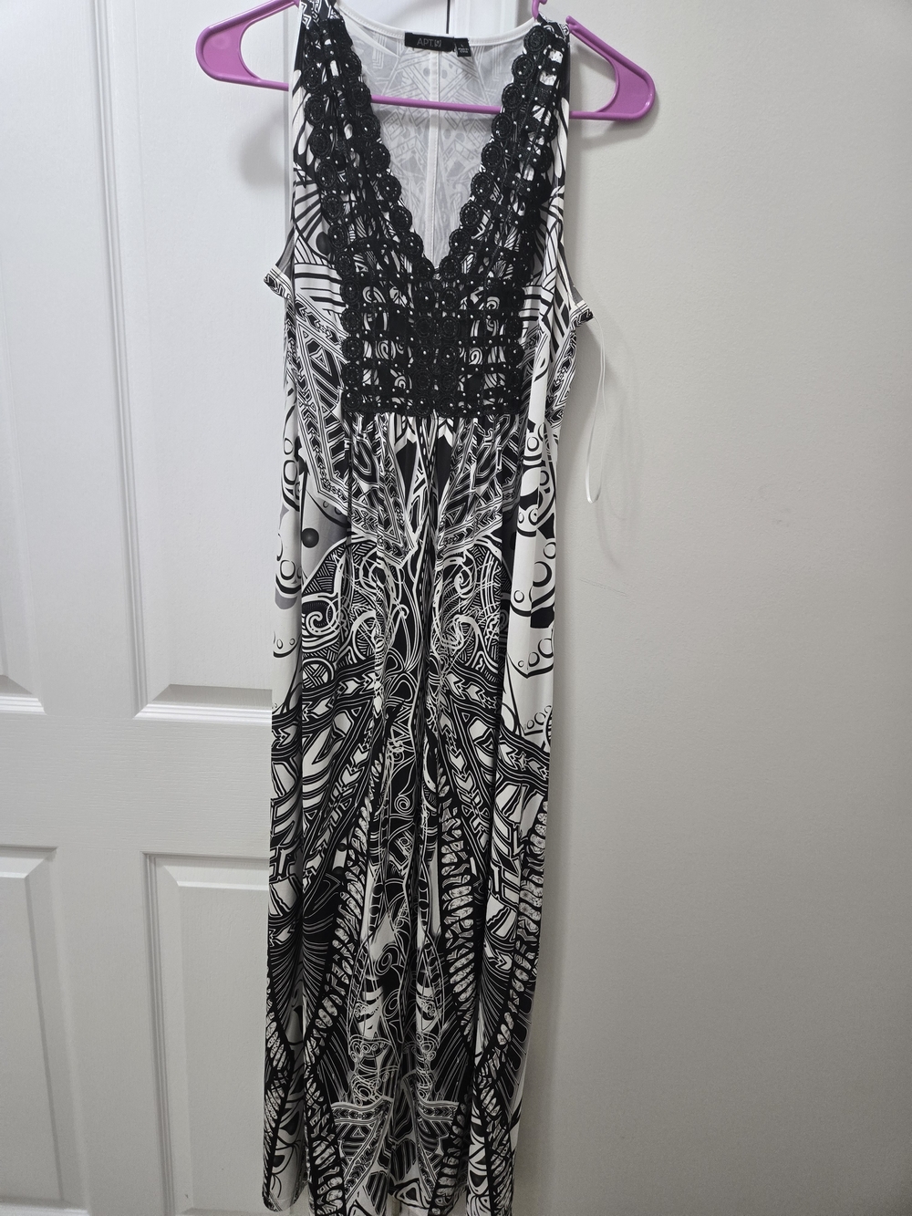 Apt. 9 Black & White Crochet-Trim V-Neck Maxi Dress